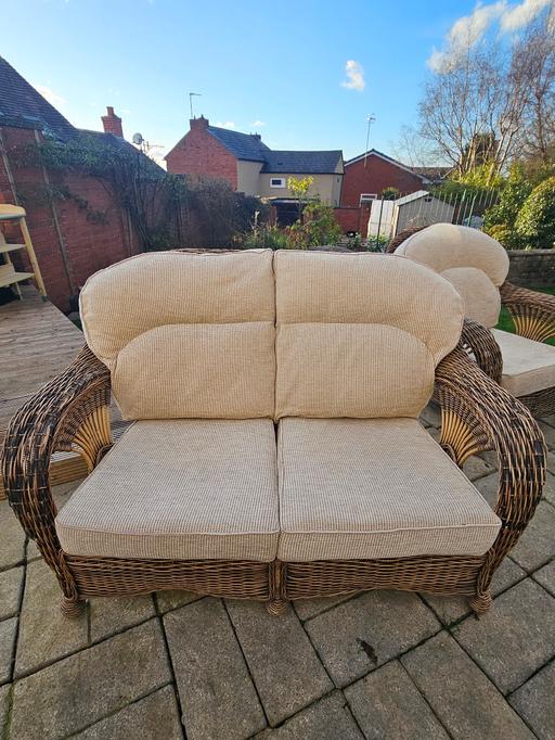 Buy & Sell Netherton Dudley - Photos for 5 piece conservatory furniture set