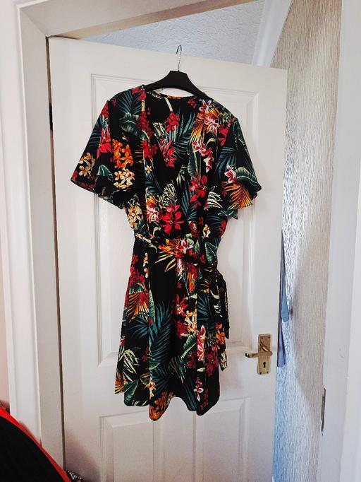 Buy & Sell Newton Doncaster - Photos for Summer dress, size 18..like new.