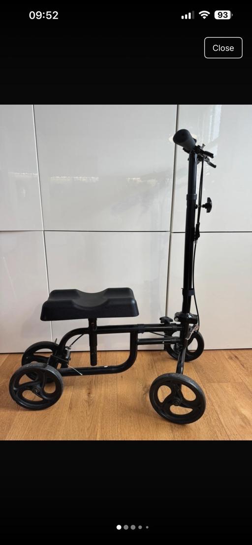Buy & Sell West Brompton South West London - Photos for Knee mobility scooter