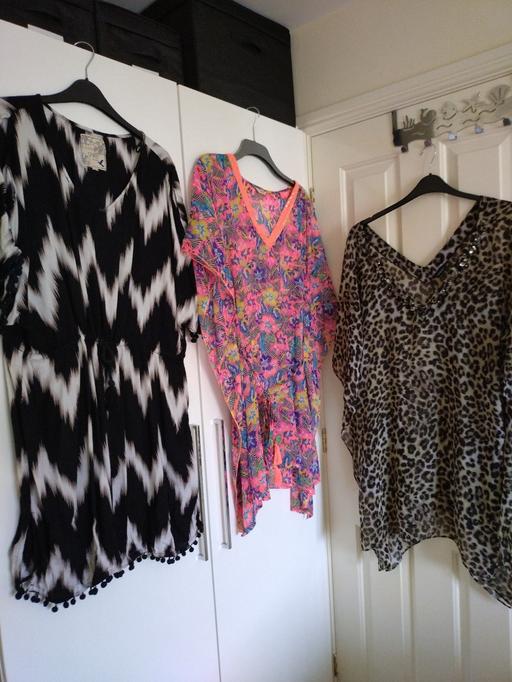 Buy & Sell Moxley Walsall - Photos for Ladies beach cover ups