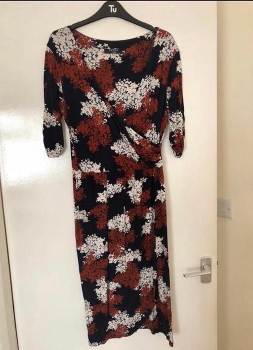 Buy & Sell Lyng Sandwell - Photos for Cross over dress