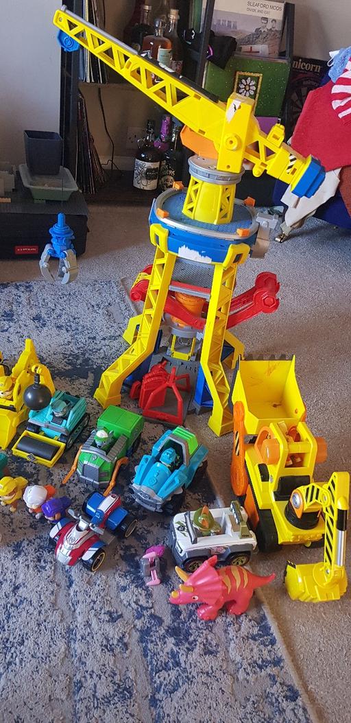 Buy & Sell Leicester Blaby - Photos for rubble and crew