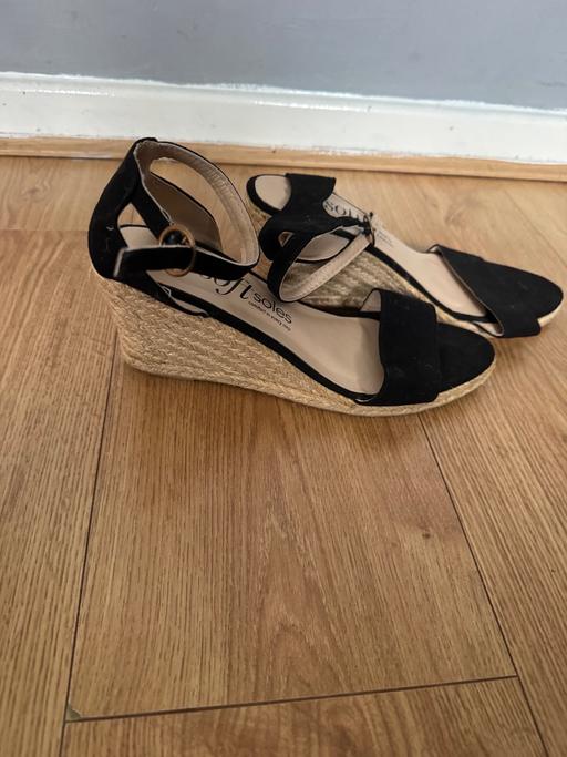 Buy & Sell Premier Business Park Walsall - Photos for Ladies black wedges size 7