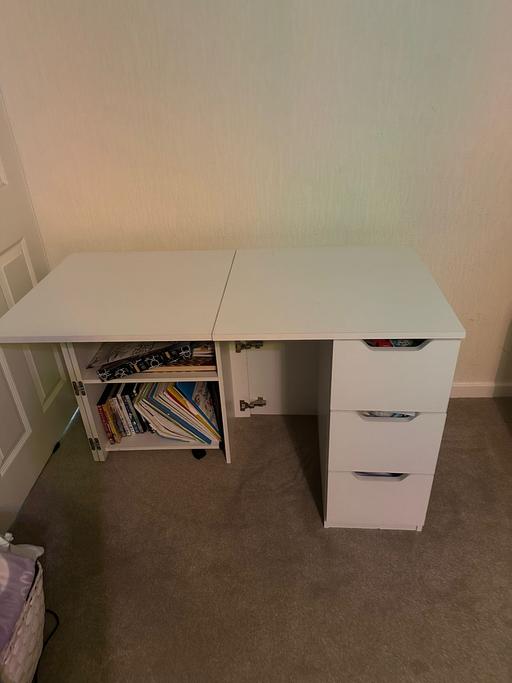 Buy & Sell Wolverhampton West Midlands - Photos for space saving office desk with drawers