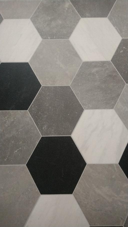 Buy & Sell Tipton Sandwell - Photos for Kitchen/ Bathroom Vinyl Flooring