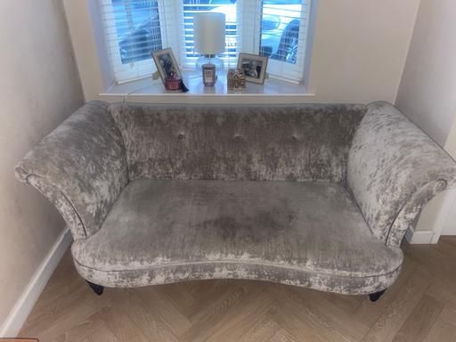 Buy & Sell Salford Greater Manchester - Photos for 3 seater sofa