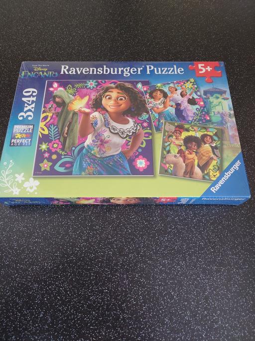 Buy & Sell Woodthorpe Charnwood - Photos for Ravensburger encanto 3x49 piece puzzle