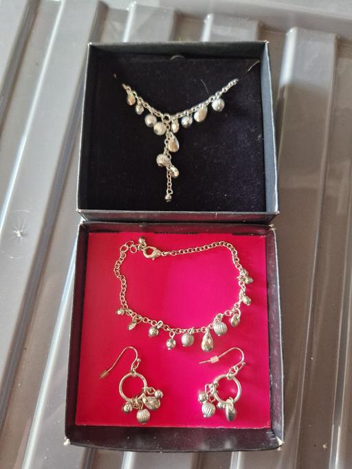 Buy & Sell Ramsgate Thanet - Photos for bn fashion jewellery set box not perfect