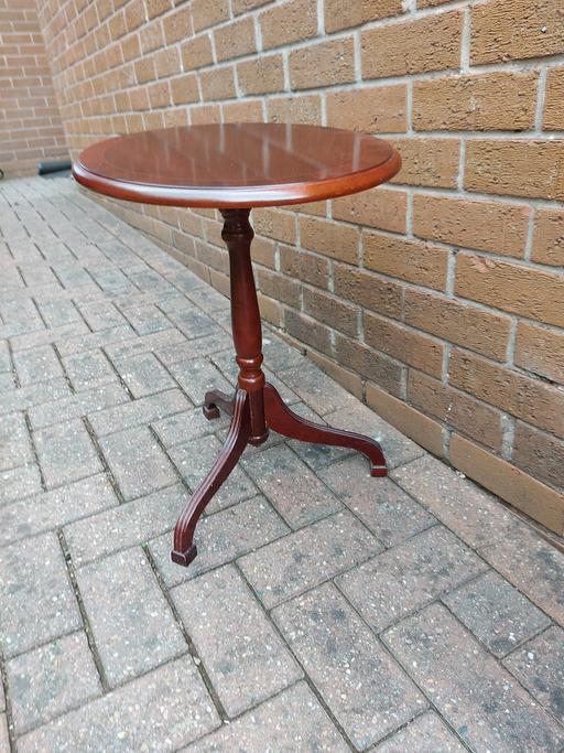 Buy & Sell Kings Norton Birmingham - Photos for Vintage tilt top coffee table