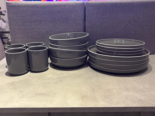 Buy & Sell Ladywood Birmingham - Photos for 16-Piece Grey Stoneware Dinner Set