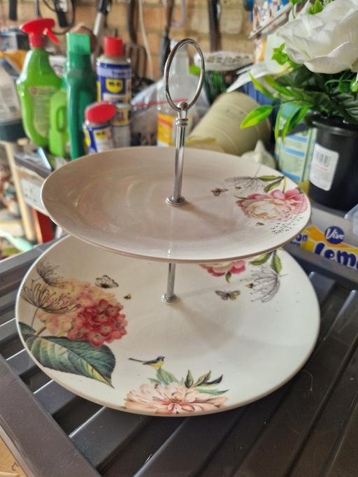 Buy & Sell Ramsgate Thanet - Photos for like new 2 tier ceramic cake stand