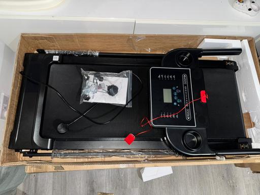 Buy & Sell New Lodge Barnsley - Photos for Treadmill