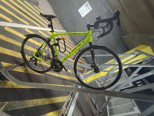 Buy & Sell West Ealing West London - Photos for For Sale: Stunning Lime Green Corsa Road Bike