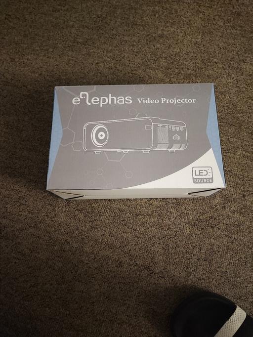 Buy & Sell West Ealing West London - Photos for Elephas W13 Mini Projector + Speakers