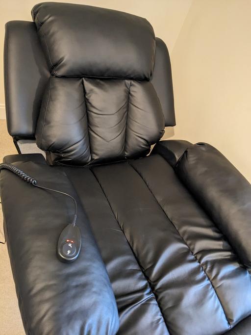 Buy & Sell Park Farm Industrial Estate Redditch - Photos for Electric Recliner Chair
