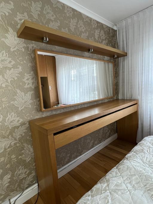 Buy & Sell Ruislip Hillingdon - Photos for Oak Effect Desk + Mirror + Wall Shelf Set
