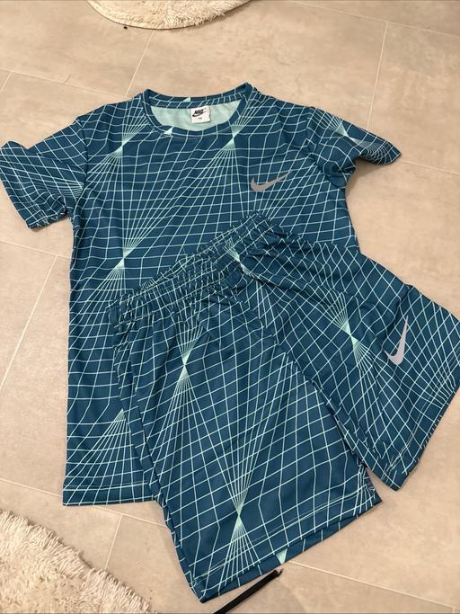 Buy & Sell Denbigh Denbighshire - Wales - Photos for Boys Nike shorts T-shirt set age 12 years 10