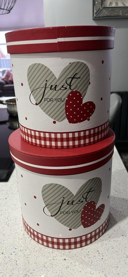 Buy & Sell Tividale Sandwell - Photos for Hat/ flower boxes