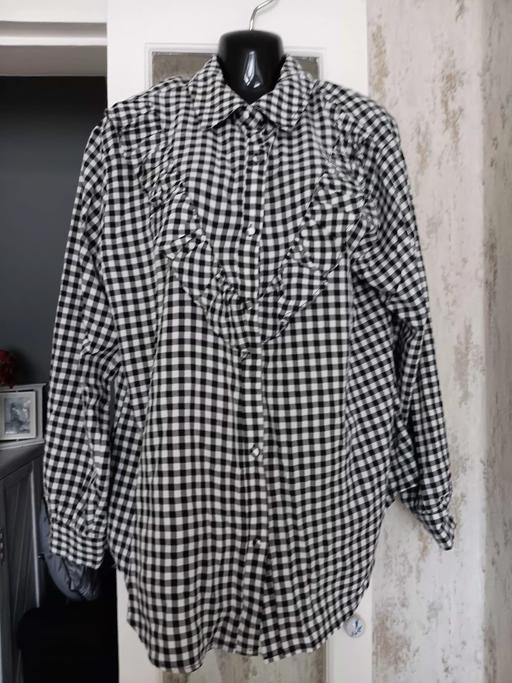 Buy & Sell Hornchurch Havering - Photos for gingham frill shirt size 16
