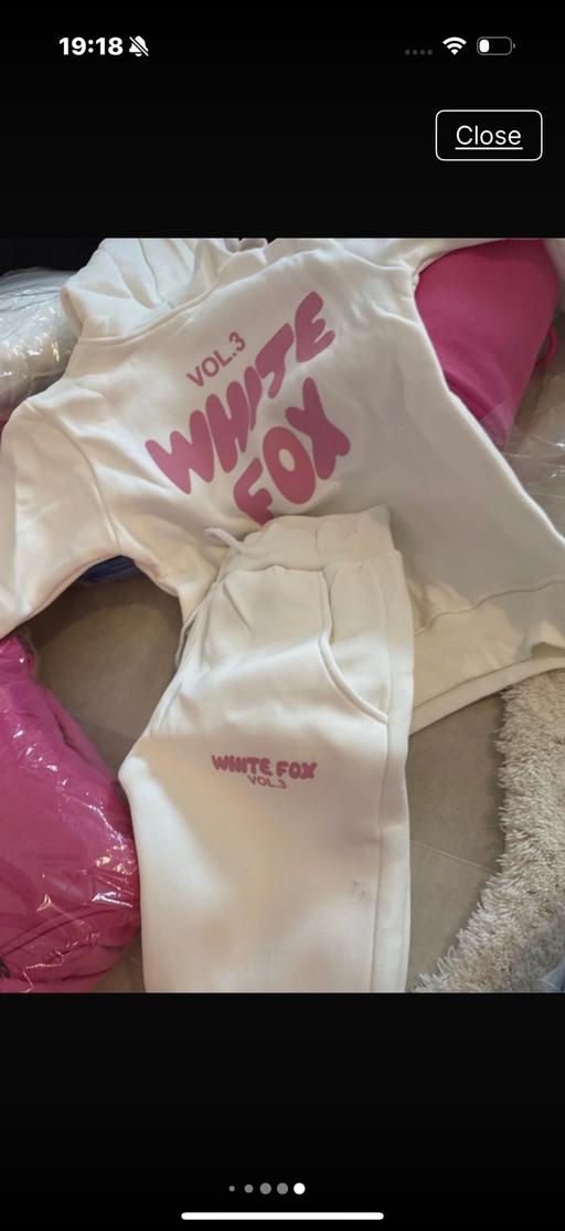 Buy & Sell Lawnt Denbighshire - Wales - Photos for Girls white fox tracksuit age 14 years