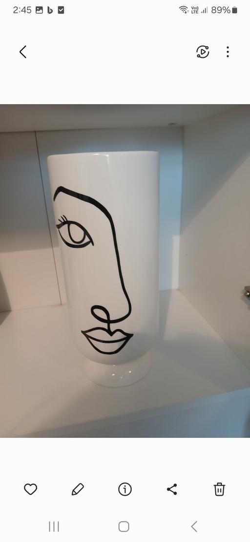Buy & Sell Leamore Walsall - Photos for 2 next vases white