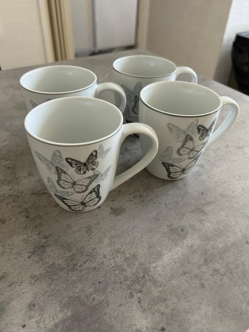 Buy & Sell Whiston Knowsley - Photos for 4 butterfly mugs