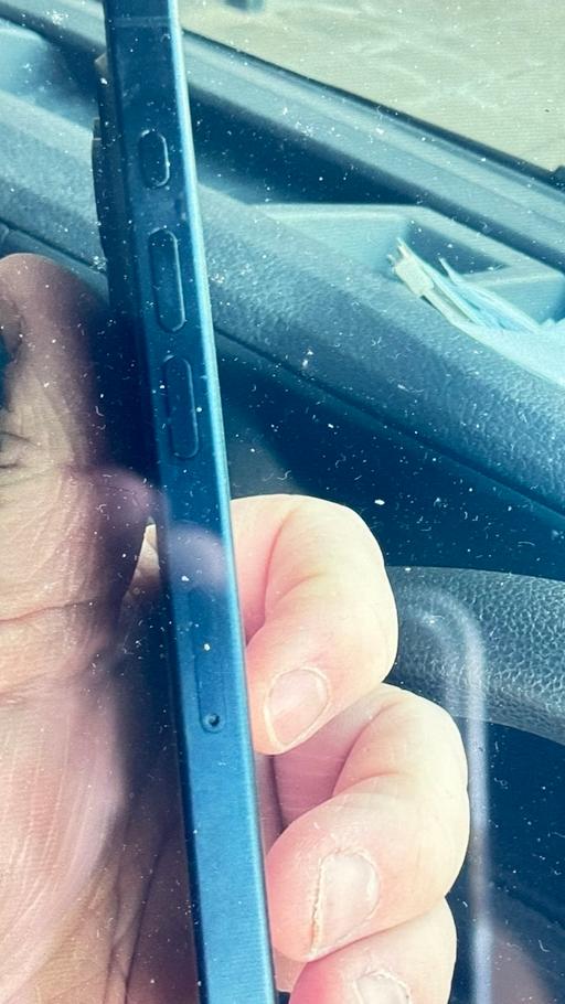 Buy & Sell Little Aston Lichfield - Photos for iPhone 15 pro blue