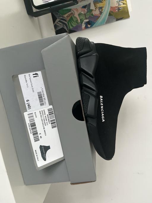 Buy & Sell Brent Park North West London - Photos for Balenciaga speed runner triple blk size 6 men