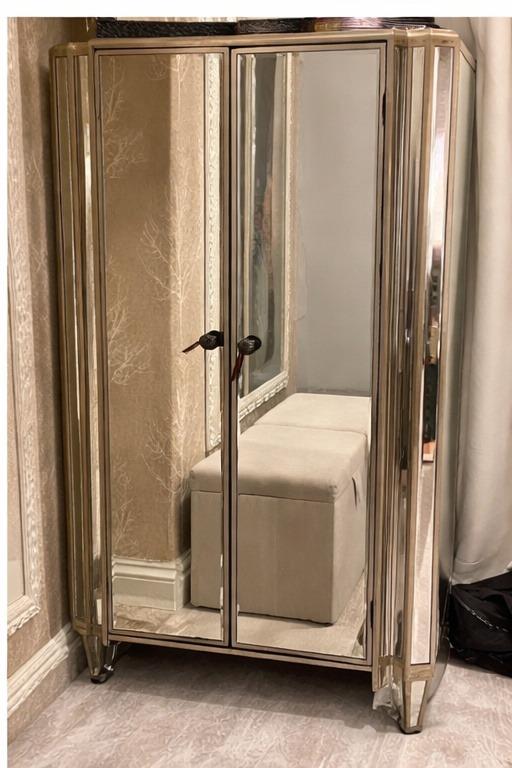 Buy & Sell Hale Barns Trafford - Photos for Mirrored Storage Cabinet – Champagne Frame