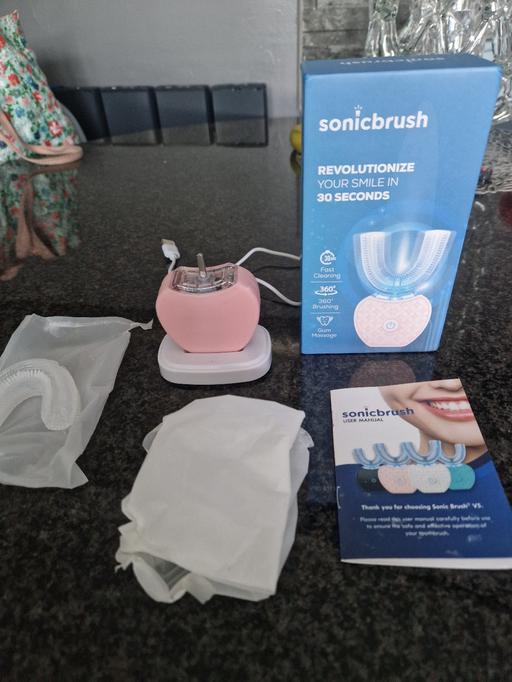 Buy & Sell Scholes Rotherham - Photos for New teeth cleaning small machine