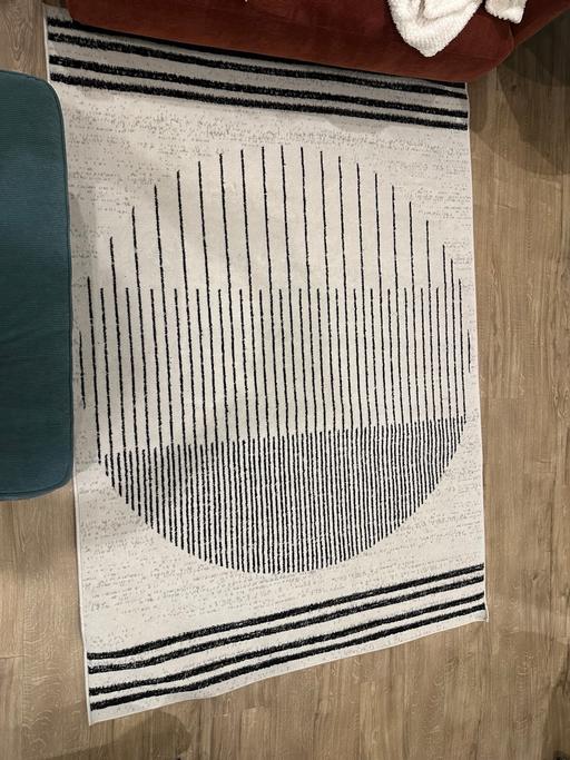 Buy & Sell Colindale North West London - Photos for Rug