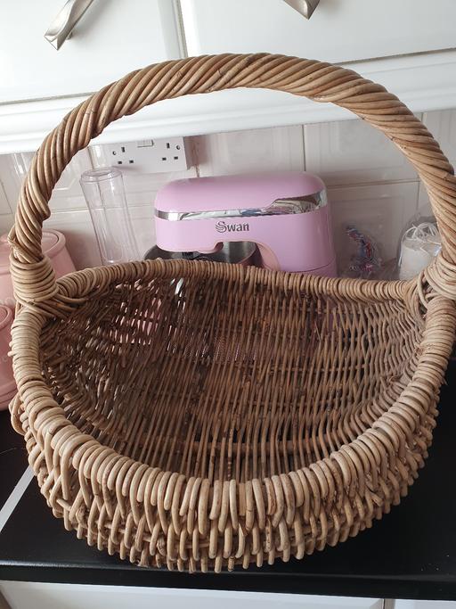 Buy & Sell Upper Gornal Dudley - Photos for large vintage basket