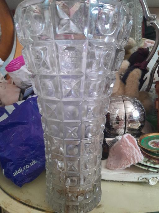 Buy & Sell Netherton Dudley - Photos for big old retro vase 15 ins