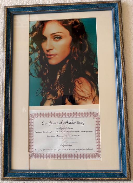 Buy & Sell Fleetwood Wyre - Photos for Signed Madonna photo with certificate
