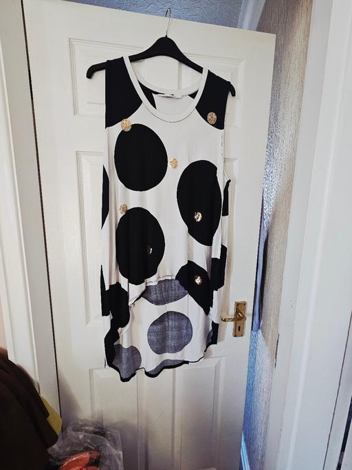 Buy & Sell Newton Doncaster - Photos for unusual summer dress, size 16/18.