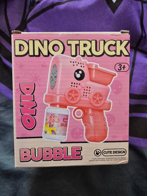 Buy & Sell Crumpsall Manchester - Photos for new Pink Dino Truck Bubble Gun