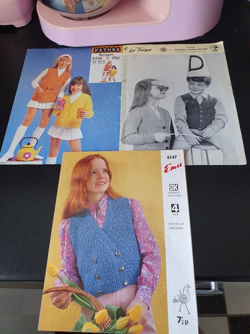 courses Upper Gornal Dudley - Photos for vintage knitting patterns x 3