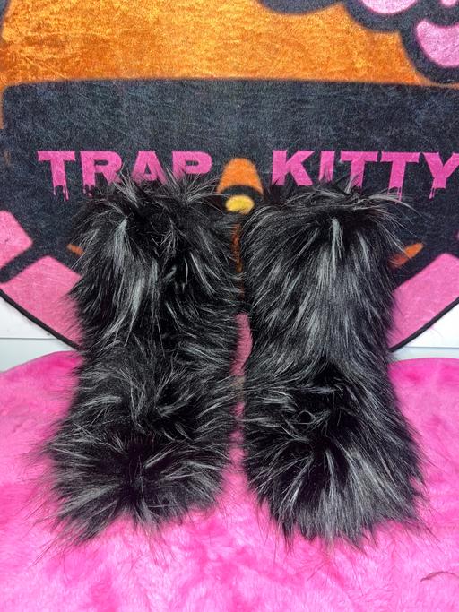 Buy & Sell Deritend Birmingham - Photos for Faux Fur Emo Scene Alt Y2K Kawaii Boots