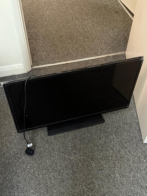 Buy & Sell Pimlico Central London - Photos for Digihome tv 32 inch flat screen