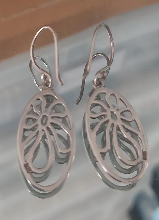 Buy & Sell Thatto Heath Saint Helens - Photos for sterling silver floral earrings