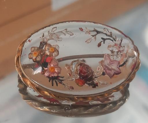 Buy & Sell Thatto Heath Saint Helens - Photos for antique reverse carved on glass brooch