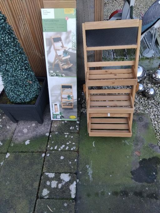 Buy & Sell Bushbury Wolverhampton - Photos for plant ladder stand