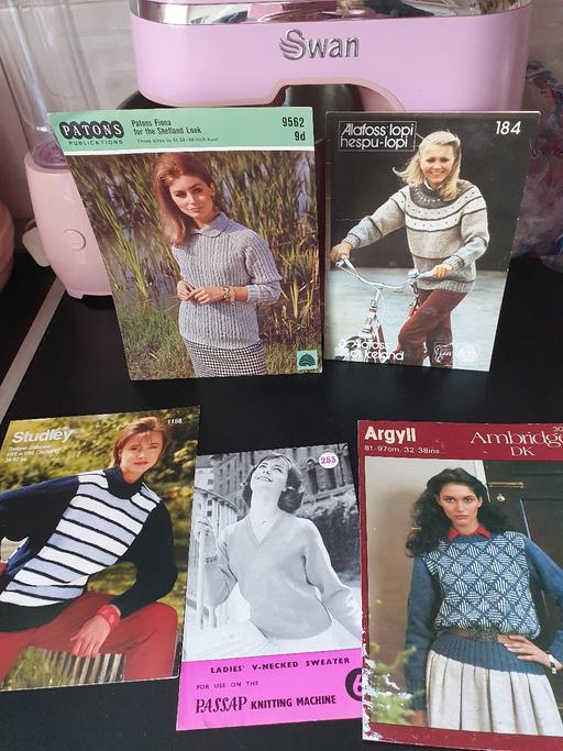 courses Upper Gornal Dudley - Photos for vintage knitting patterns x 5