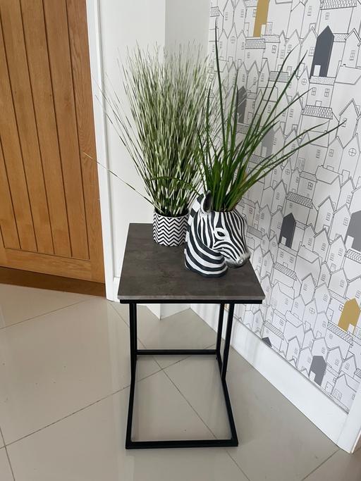 Buy & Sell Rusper Horsham - Photos for Side table