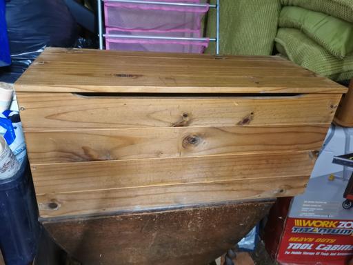 Buy & Sell Wythall Bromsgrove - Photos for wooden blanket / storage box