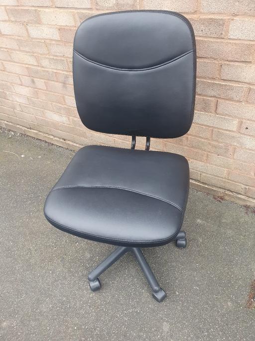 Buy & Sell Pensnett Dudley - Photos for Black Leather Large Office Chair,Working Fine