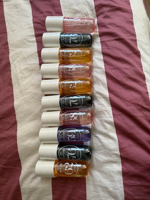 Buy & Sell High Street Kensington West London - Photos for 10 Sol de janeiro assorted body mist 240 ml