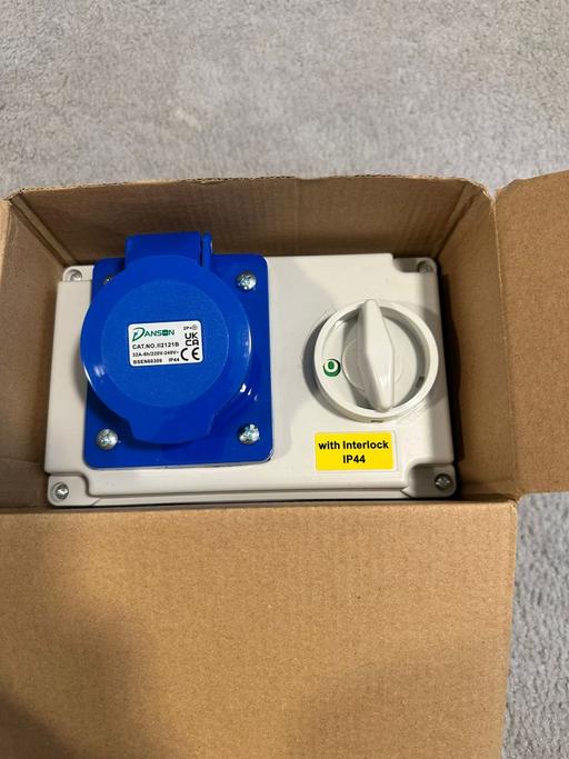 Buy & Sell Seven Kings East London - Photos for interlock switched socket