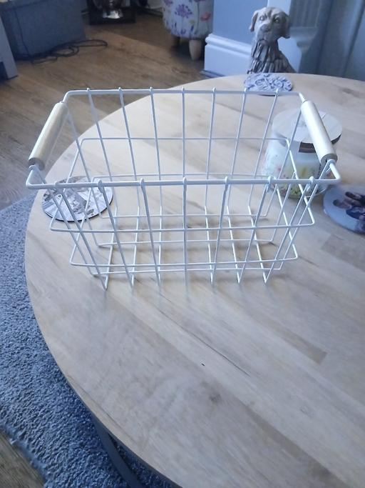 Buy & Sell Bradley Fold Trading Estate Bury - Photos for Basket (Never Used)