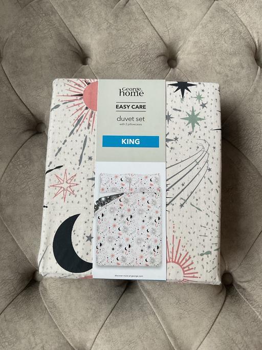 Buy & Sell Roby Knowsley - Photos for King Size Celestial Duvet Set